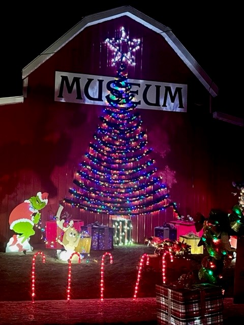 Light the Night at Stettler Museum December Fridays and Saturdays until Christmas plus December 21,22,23,24 - 5:30 to 9:00p.m.