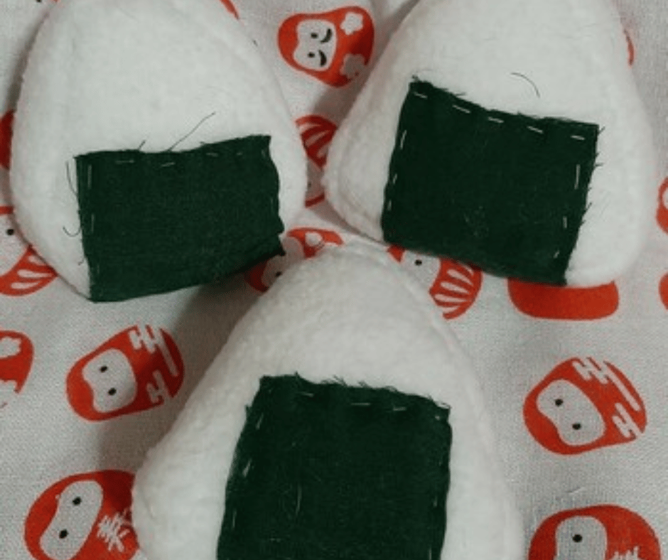 Onigiri: Plushy Rice Balls- Craft