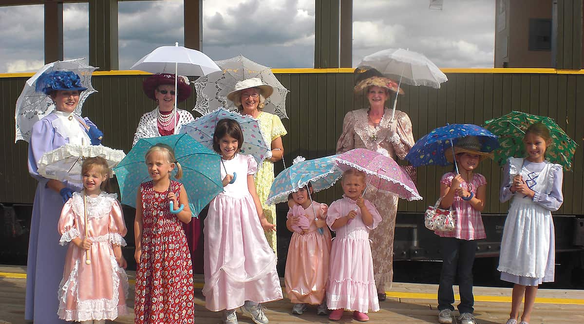 The excitement begins with the first excursion of 2025. Why not invite your mother to celebrate her day with family on the train. Special features include a flower and other giveaways for mothers, plus wine or beer with the meal.